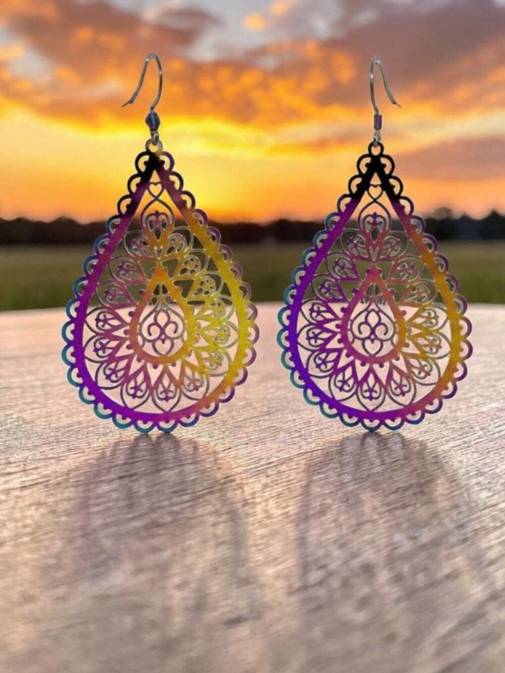 New Indio Jewelry Ladies Rainbow Teardrop Titanium Earrings #2051